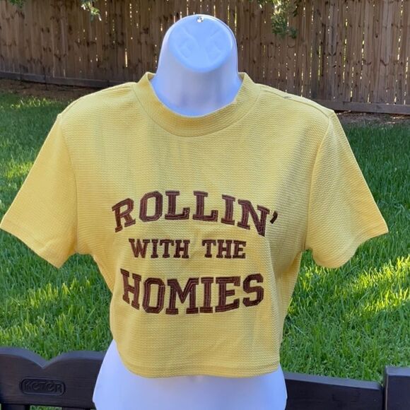 Take 50% OFF- SHEIN rolling with the homies Yellow Croptop, Size-L - Picture 1 of 4